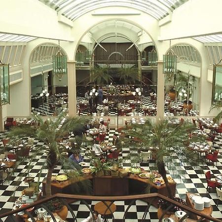 ホテル グラン エスタンプラザ ベリーニ サンパウロ エクステリア 写真 The lobby of the hotel