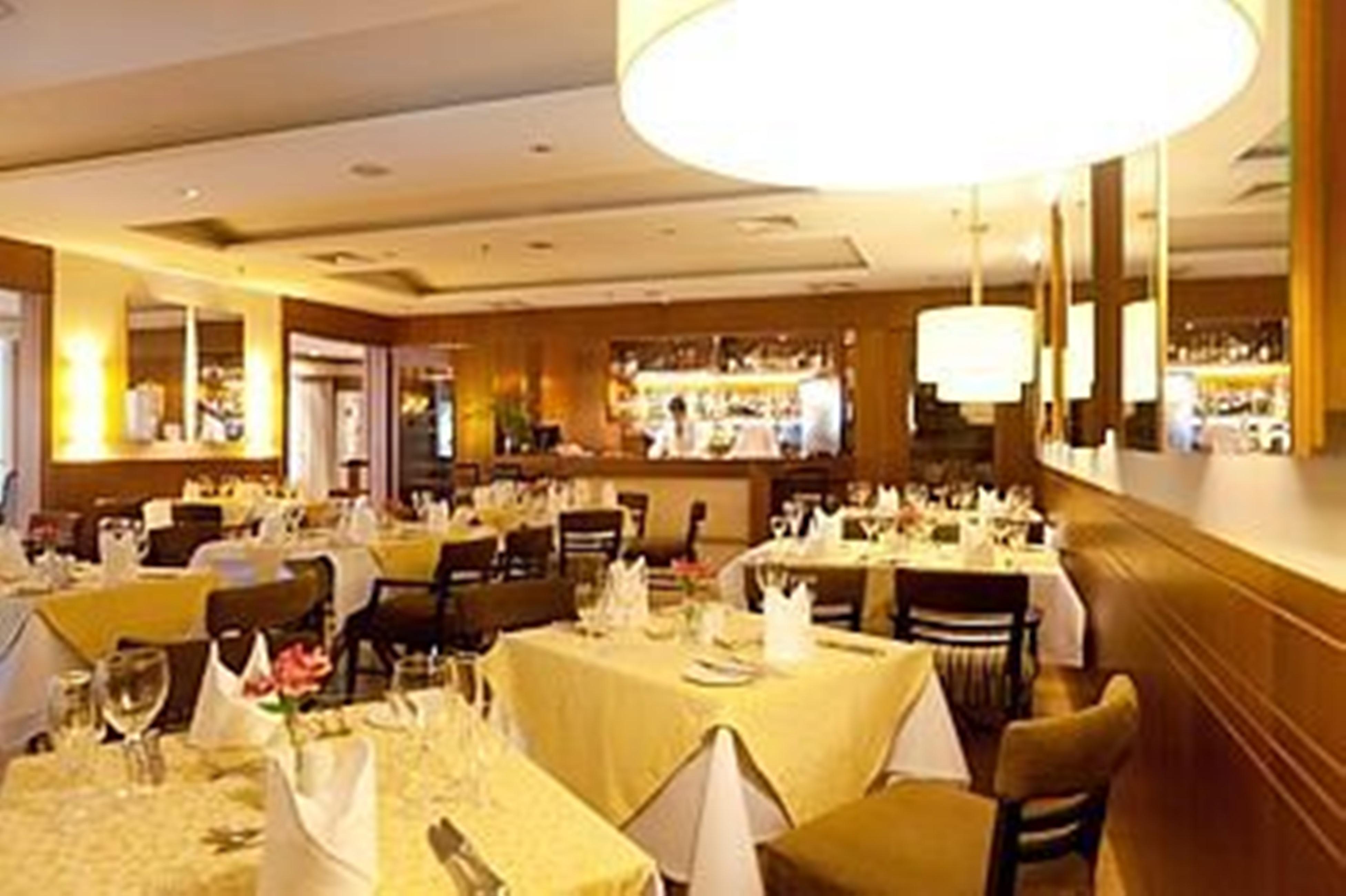 ホテル グラン エスタンプラザ ベリーニ サンパウロ エクステリア 写真 Restaurant in the hotel